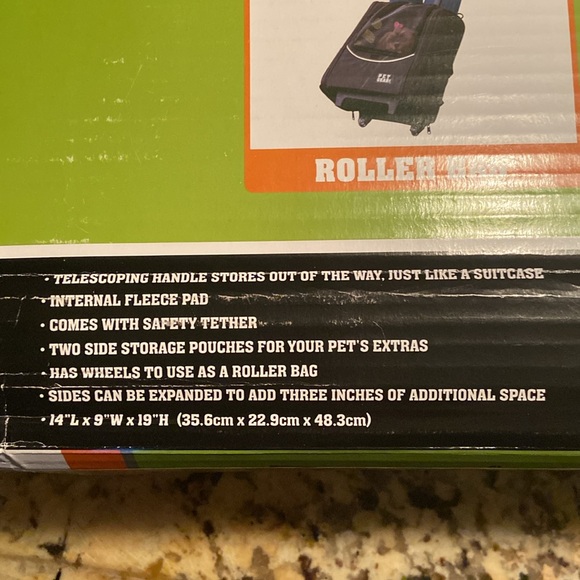 New PET GEAR I-GO2 Backpack & Rolling Carrier - Picture 16 of 16